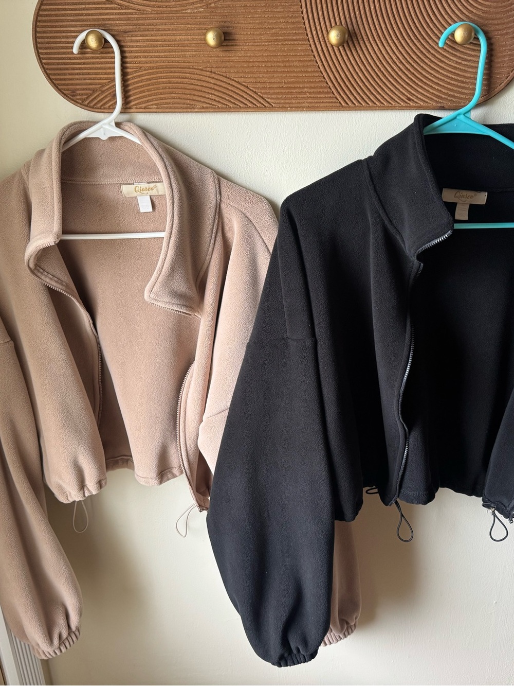 Qinsen Full Zip Fleece Crop Jacket - Set